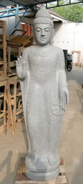 Product image 2 of the product “Standing Buddha with floral carving, Abudaya position. 50 x 32 x 178cm. Natural stone (river stone), stonemasonry ”